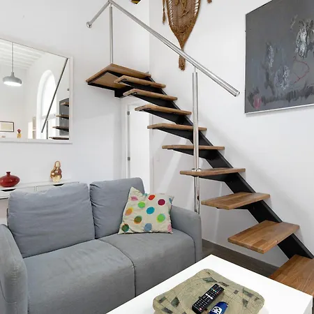 Piso Con Encanto 2 加的斯