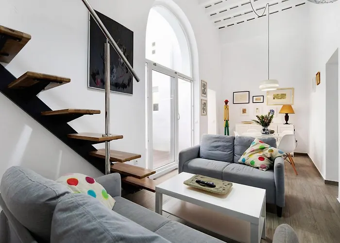 Piso Con Encanto 2 شقة كاديز